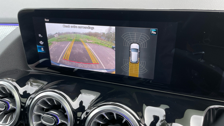 Mercedes-Benz GLA 200d AMG Line Premium Plus 5dr Auto Diesel Hatchback